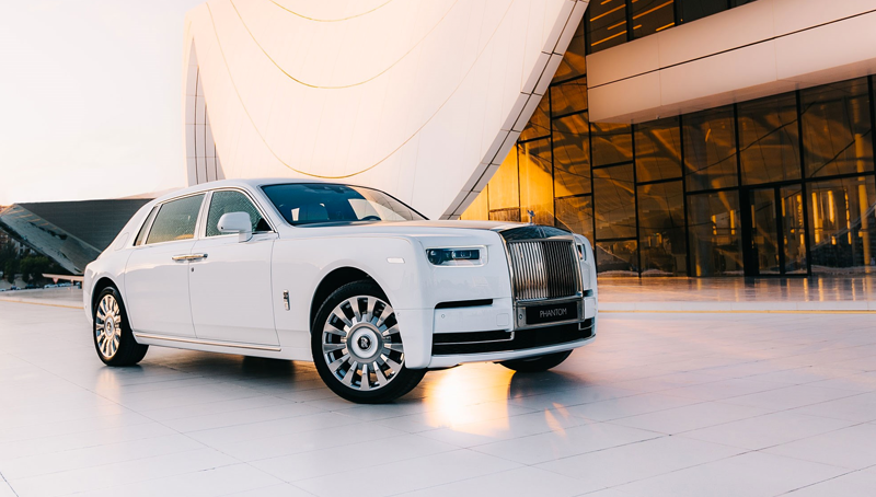 Rolls Royce Ghost White