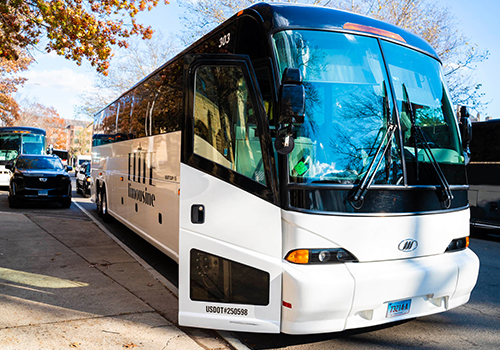 Bus-Rental-Service-In-USA